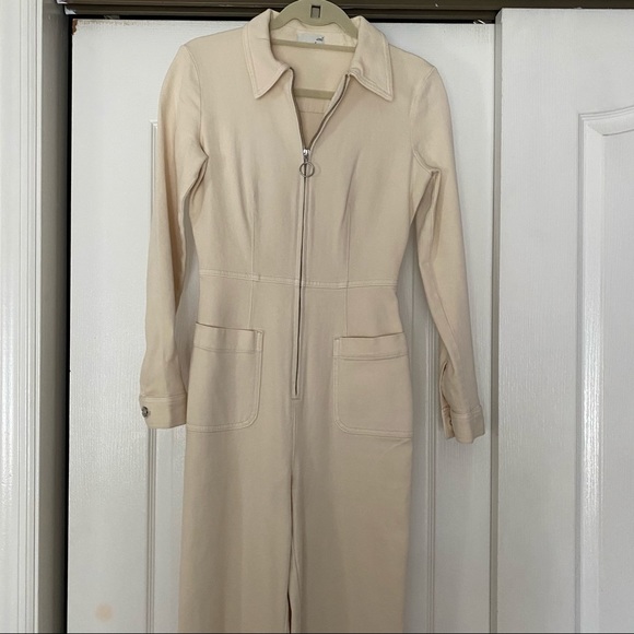 Aritzia Pants - Aritzia Aubrey Jumpsuit